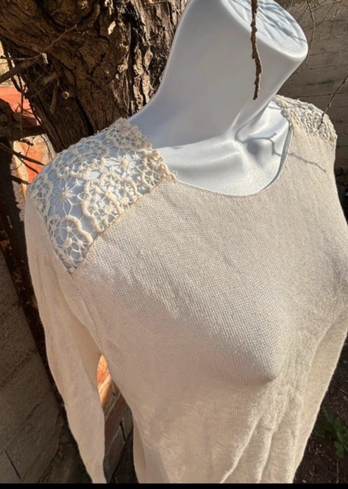 Pull fin épaule en dentelles Zara - photo numéro 2