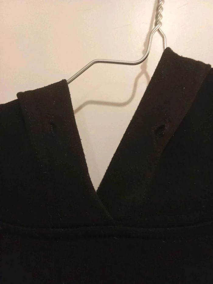 Sweat / pull à capuche - photo numéro 4