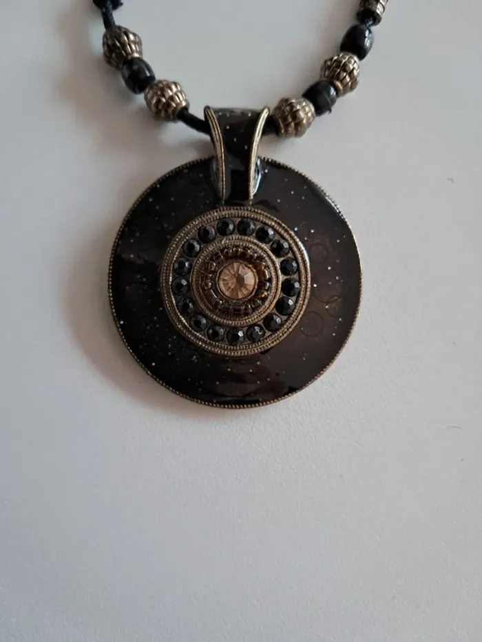 Élégant Collier Femme noir - photo numéro 3