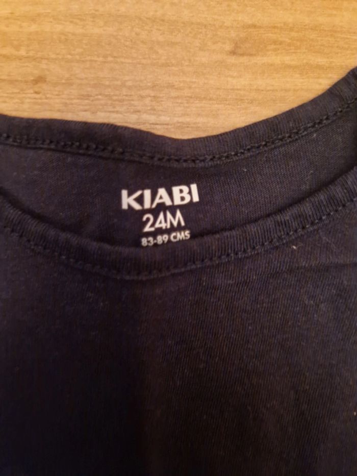 Tee shirt