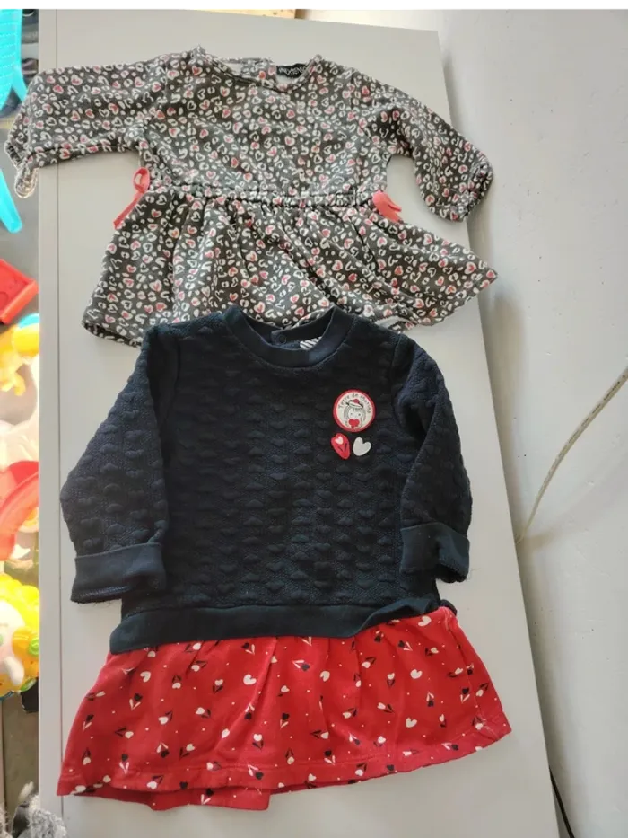 Lot de 2 robes 6 mois