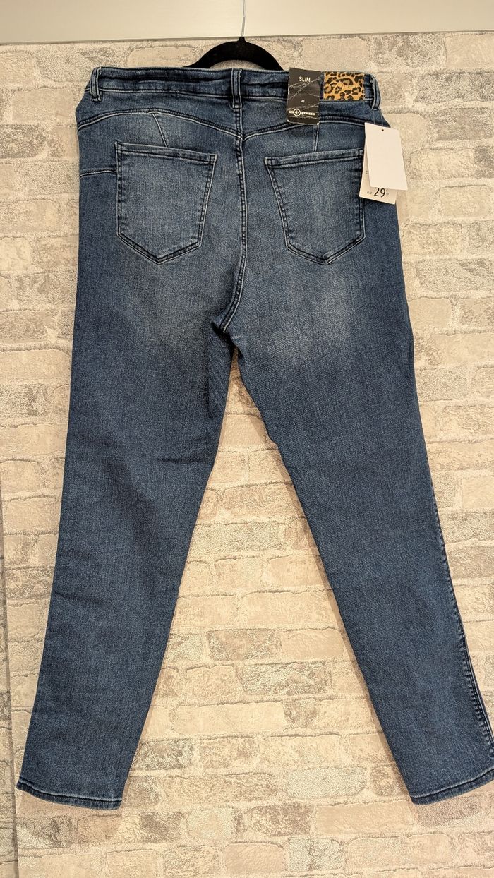 Pontalon jeans taille haute - photo numéro 4