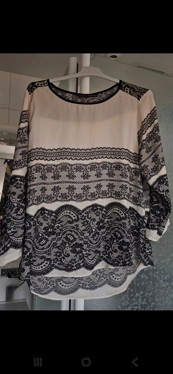 Blouse Zara impression dentelle