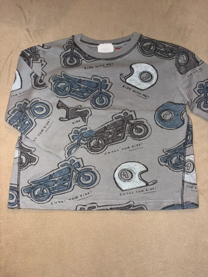 T-shirt Zara