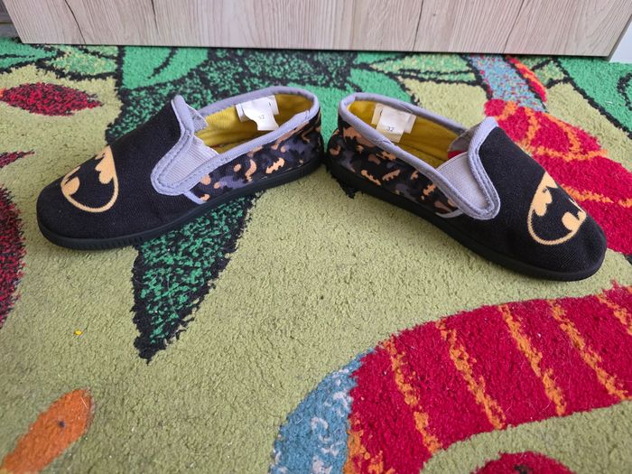 CHAUSSONS GARÇON BATMAN TAILLE 32 - photo numéro 2