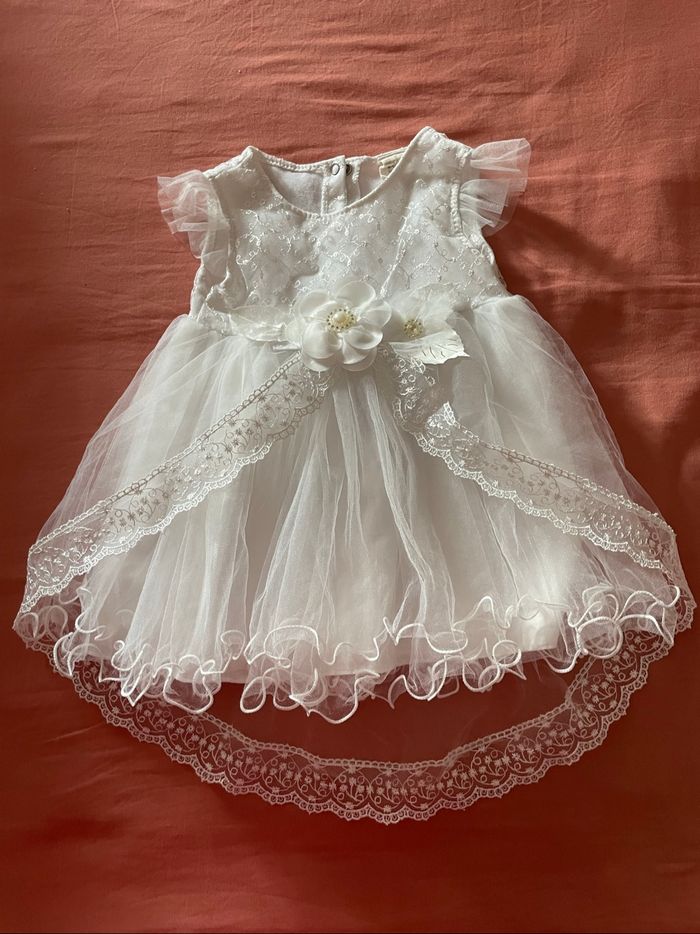 Robe de baptême - photo numéro 3