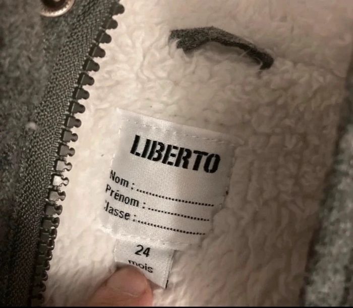 Veste 24 mois neuve - photo numéro 2