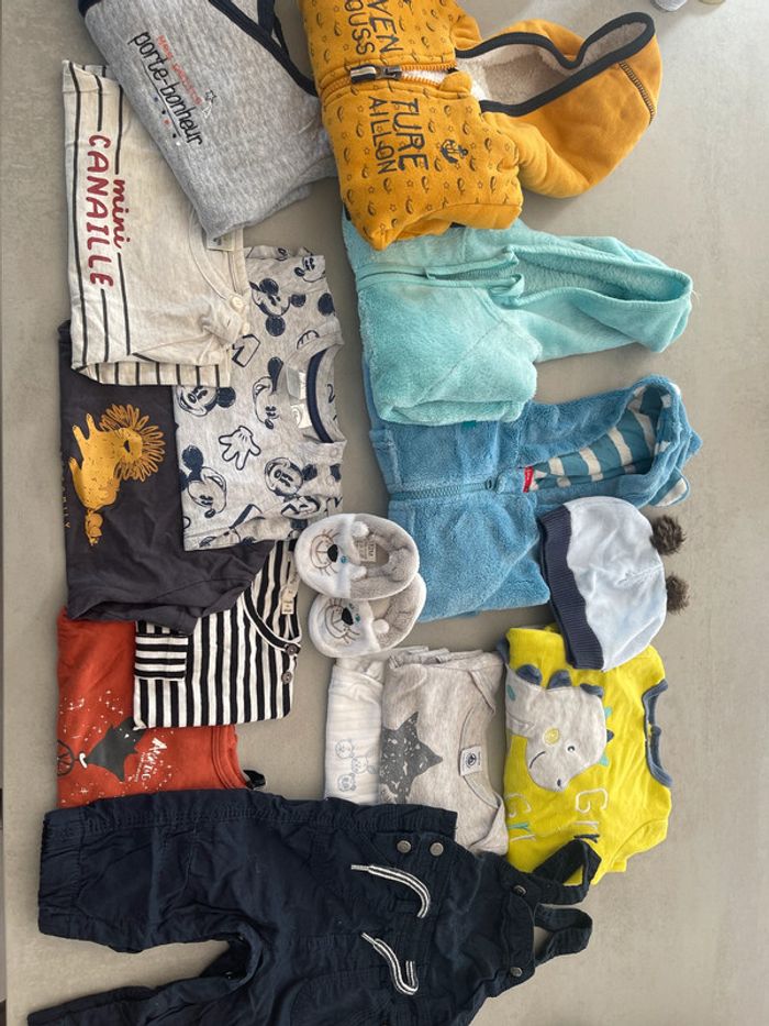 Lot vêtements garçon 6 mois