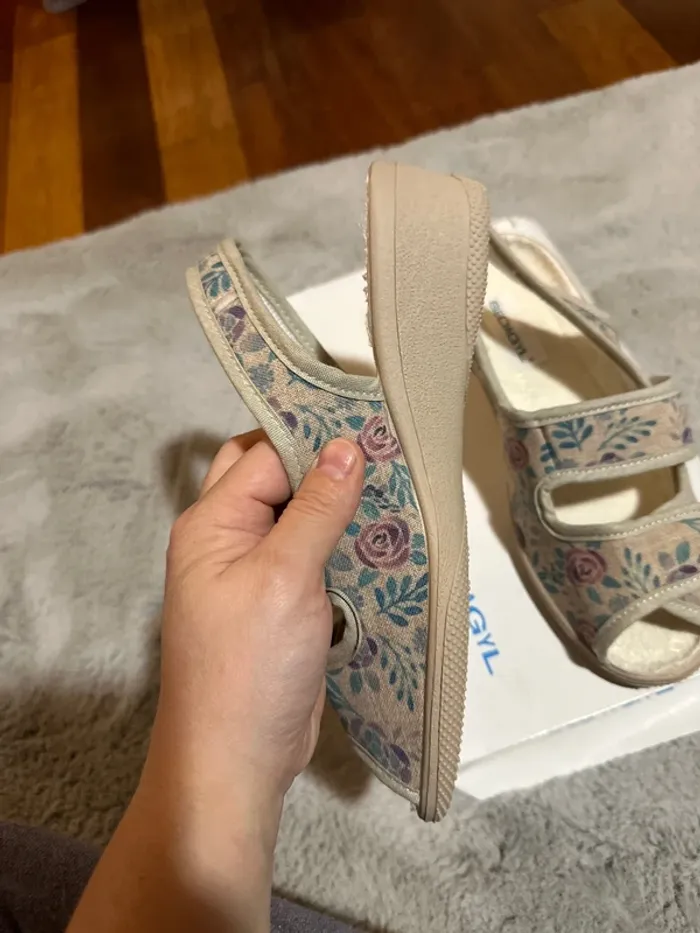 Chaussure femme - photo numéro 2