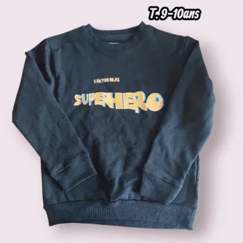 Sweat garçon T 9 - 10 ans Neuf sans étiquette