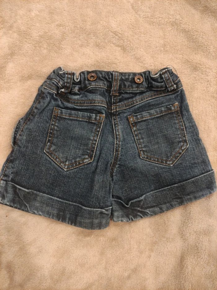 Short 4 ans - photo numéro 3