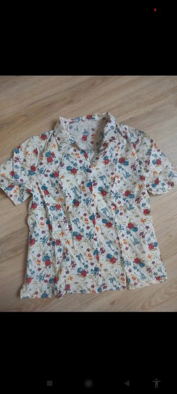 Chemisier fleurie vintage broderie ajourée