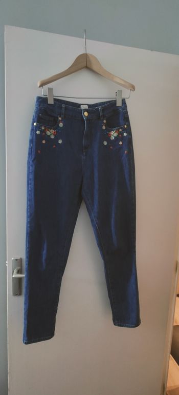 Jean mom femme en 38 des petits hauts