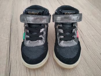 Baskets Kickers T21 ( premiers pas )