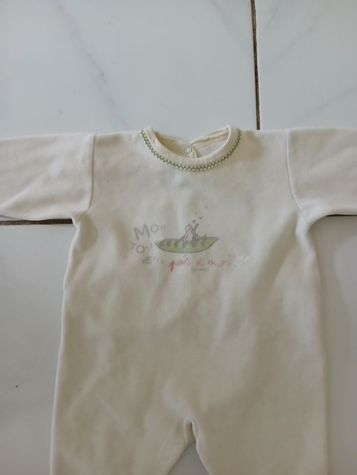 Pyjama 1 piece gsrcon d hiver taille 6 mois marque petit  bateau tres bonne etat - photo numéro 6