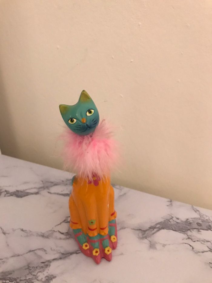 Figurine chat