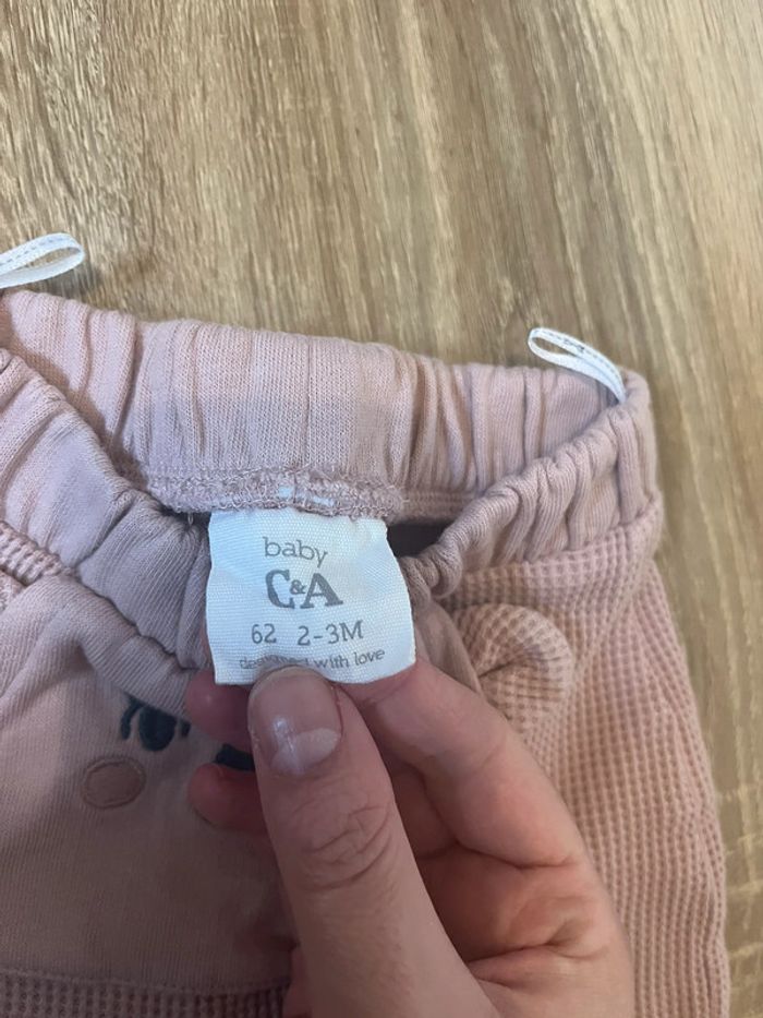 Pantalon rose C&A - photo numéro 2
