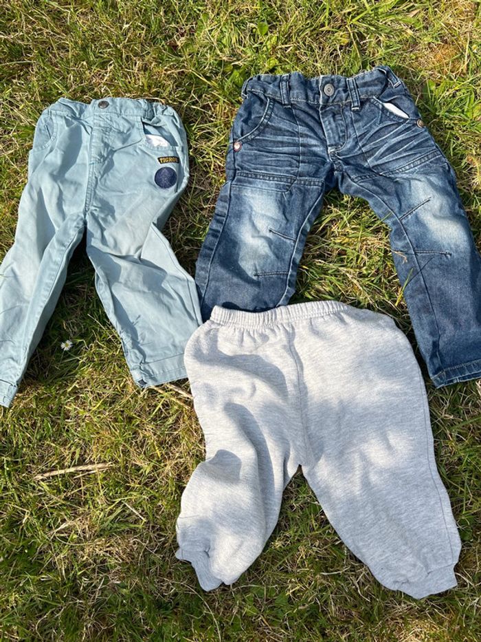 Lot pantalon 24 mois