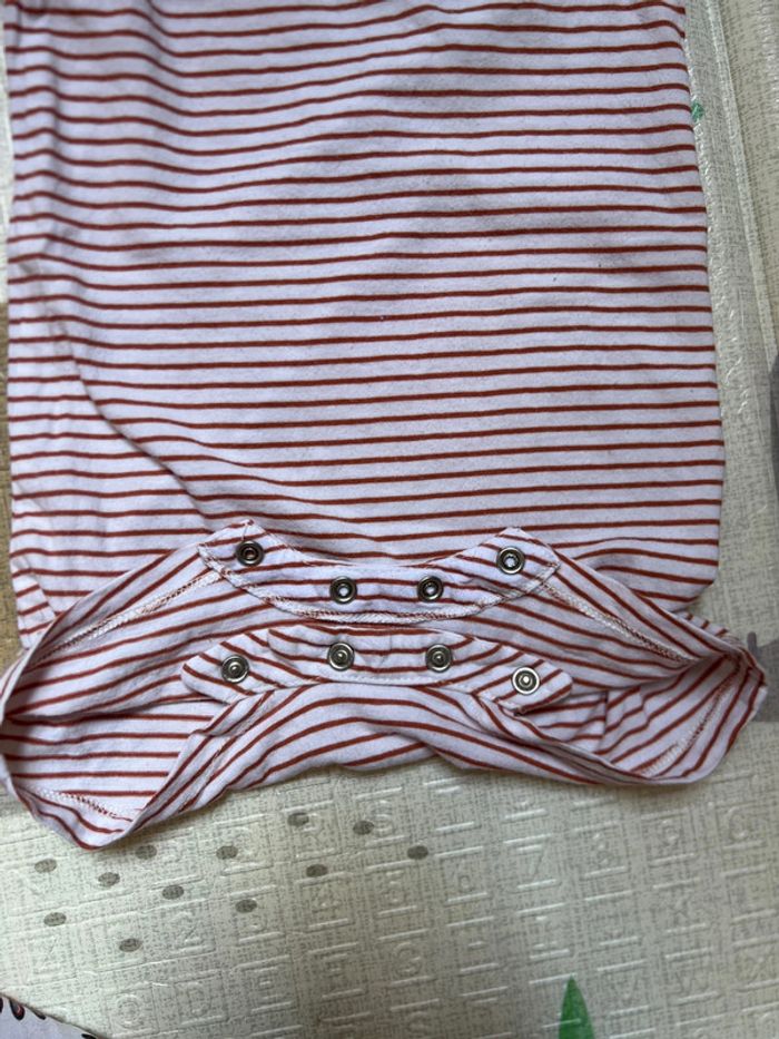 Combi-short/ combinaison short/ barboteuse - photo numéro 4