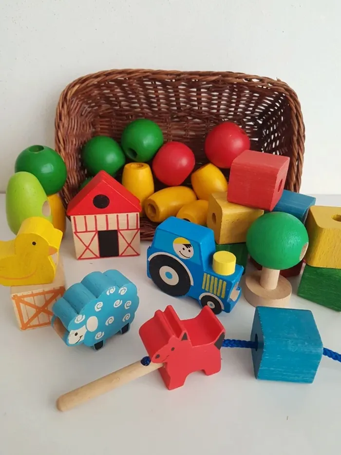 Perles jumbo en bois formes, couleurs et ferme