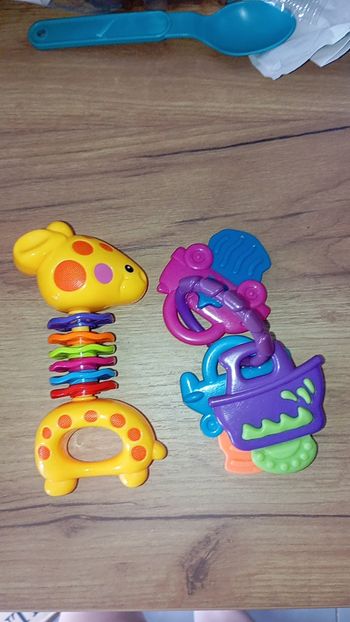 Lot jeux bébé