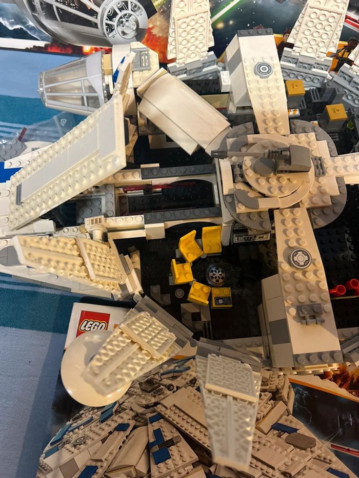 Lego Star Wars Faucon Millenium 75212 Incomplet Sans figurine - photo numéro 8