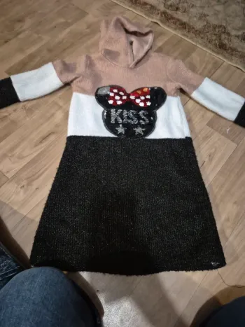 robe en laine a capuche minnoe
