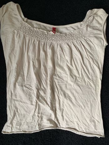 Joli haut beige taille 36