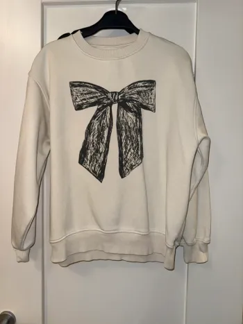 Girls cream Zara jumper age 11-12