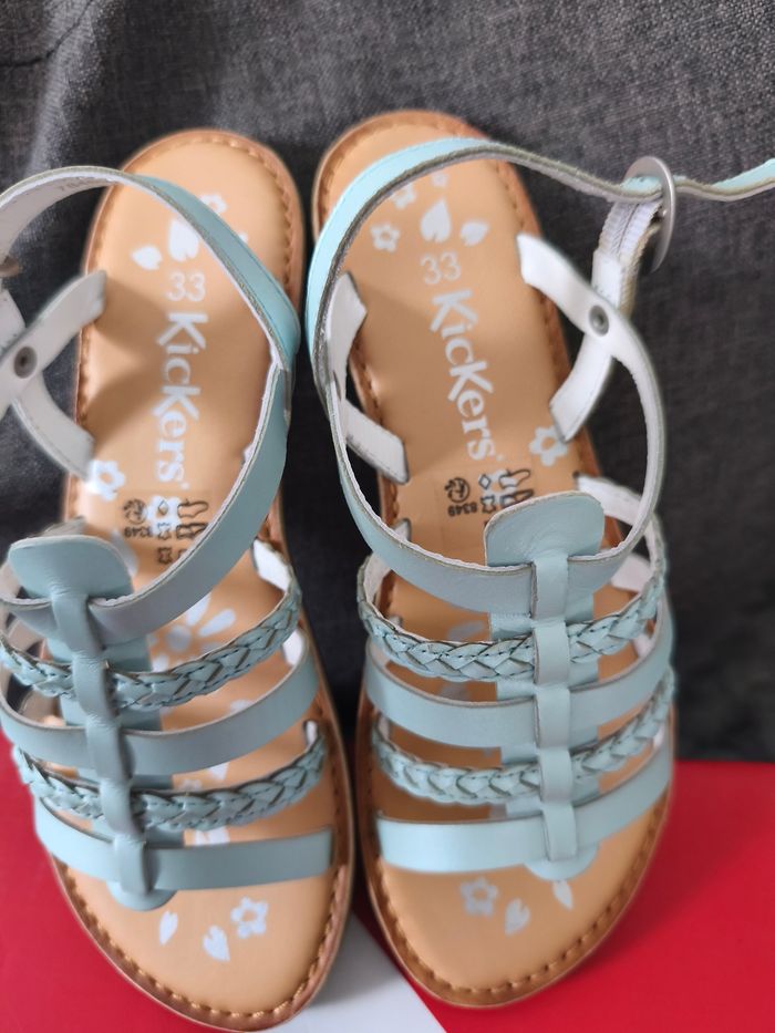 Sandale Kickers neuve - photo numéro 5
