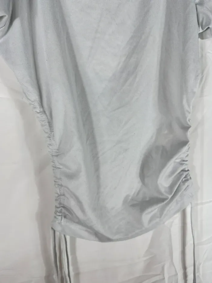 T-shirt blanc dos nu SHEIN - photo numéro 2