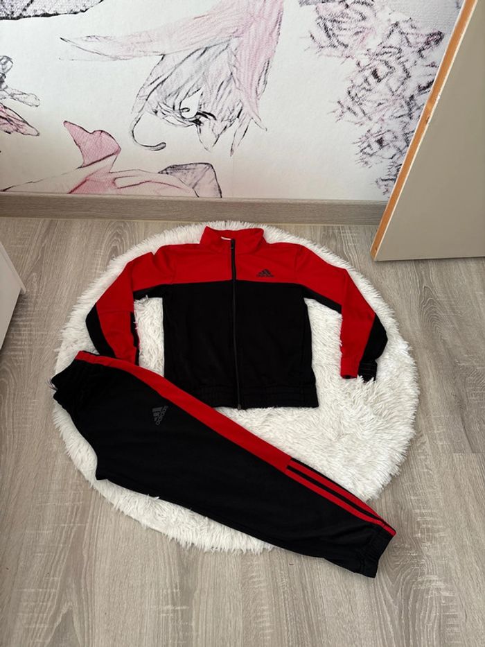 Survêtement Adidas garçon 8 ans