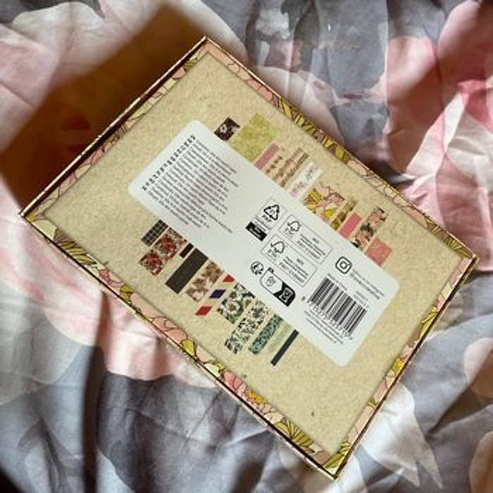 Boîte de washi tape - photo numéro 2