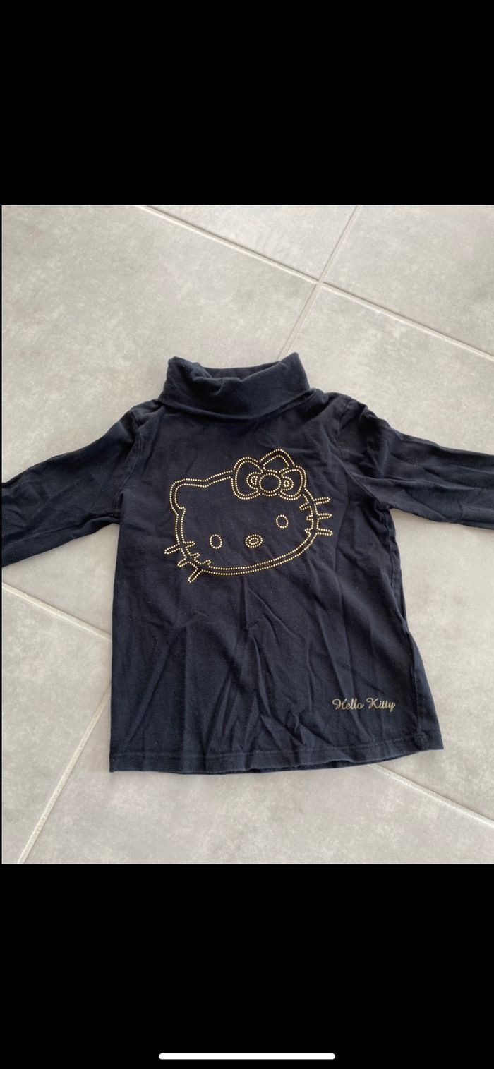 Pull col roulé / Sous pull Hello Kitty 5 ans - photo numéro 3