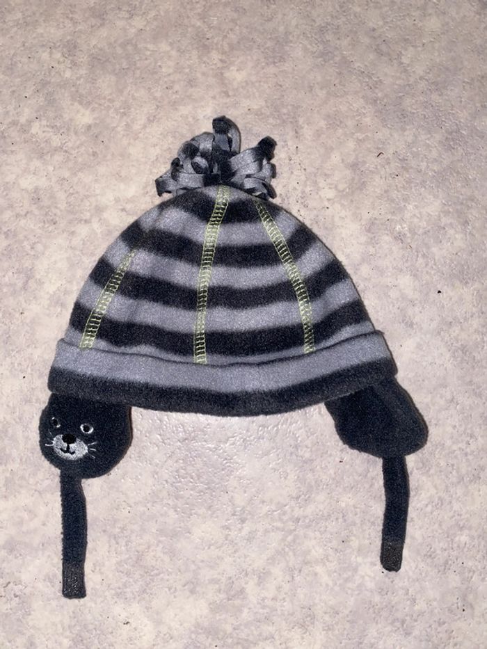 Bonnet cache oreille