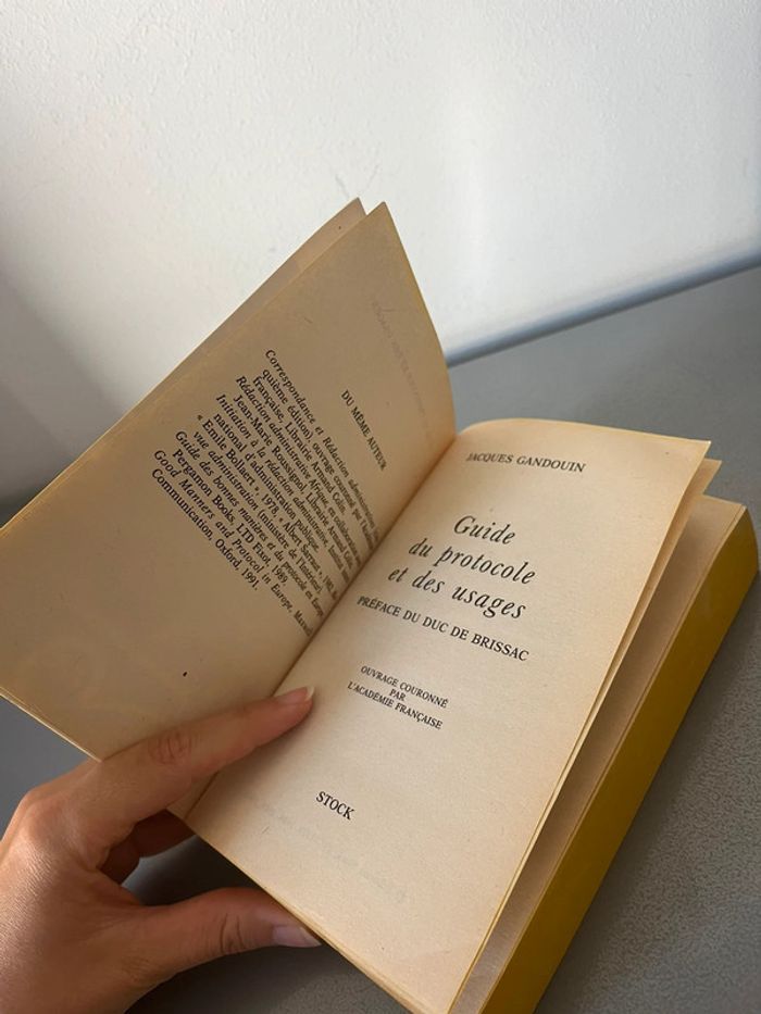 Livre Guide du protocole et des usages - photo numéro 6