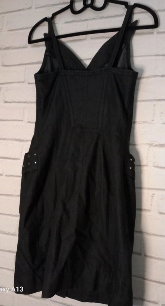 Robe cloutée - photo numéro 2