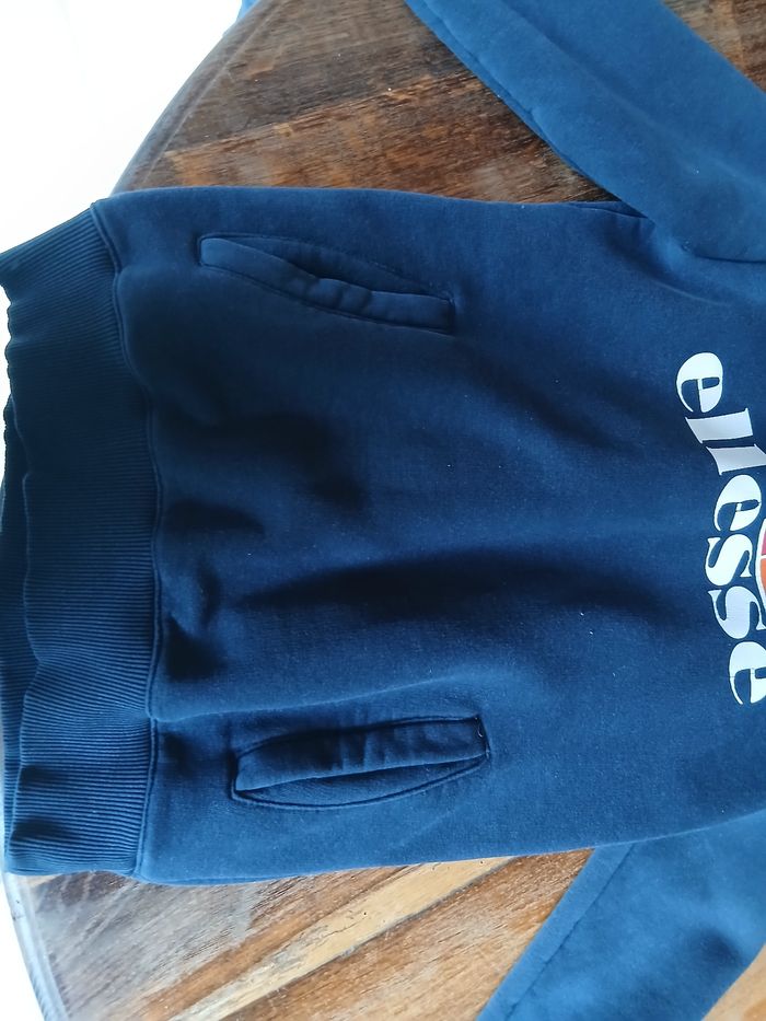 Sweat ellesse - photo numéro 3