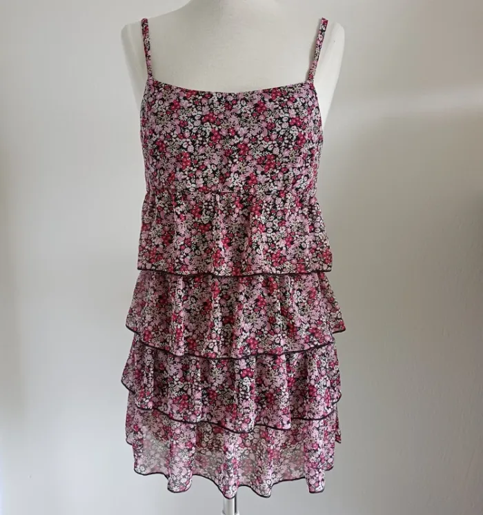 Haut à volants taille 40 Phildar - photo numéro 2