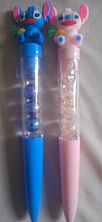 Lot stylos stitch Lot stylos stitch