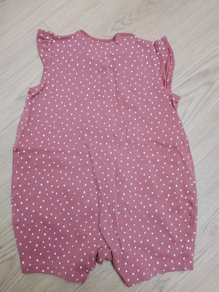 Lot 2 combishort 18 mois - photo numéro 9