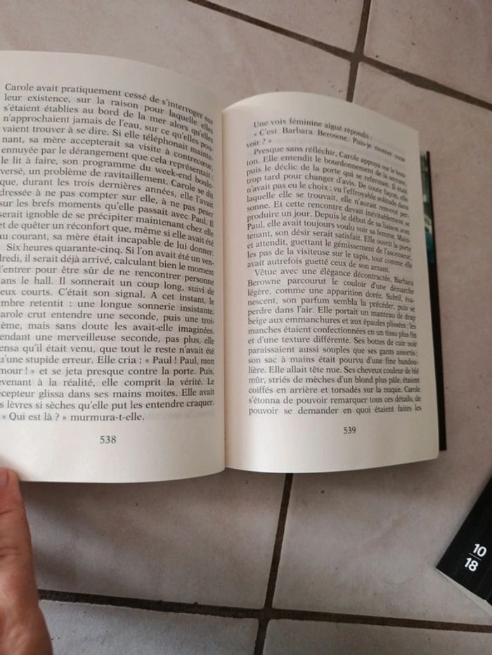 Livre Un certain goût pour la mort - photo numéro 6