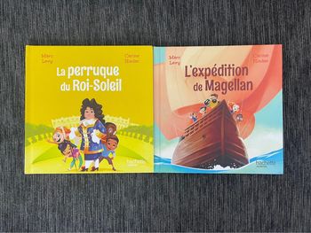 Lot e 2 livres - Marc Lévy et Carine Hinder - Hachette jeunesse