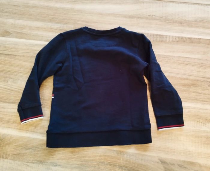 Pull bleu - photo numéro 2