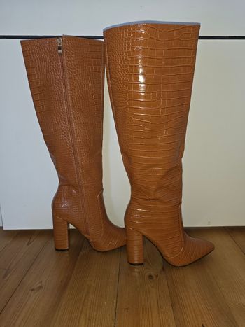 Bottes croco camel 38