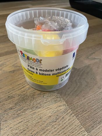 Pâte à modeler non séchante