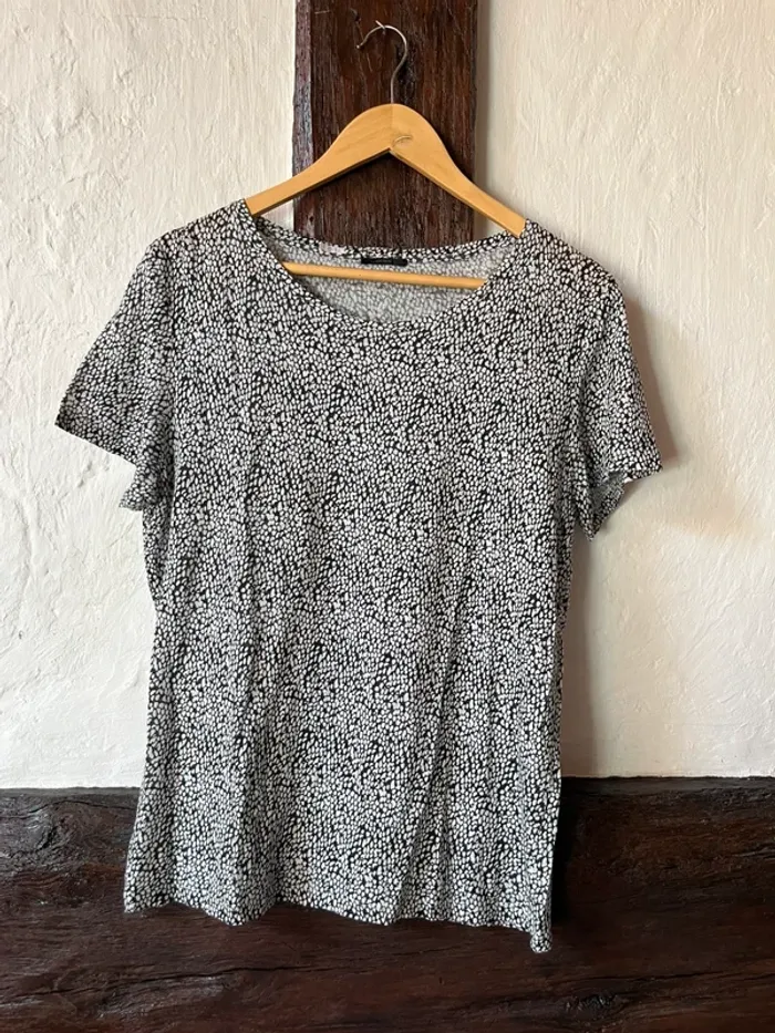 Top IKKS 100% lin noir et blanc – T.40