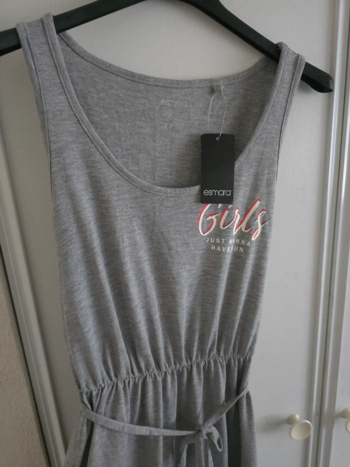 Robe d'été taille S neuve - photo numéro 2