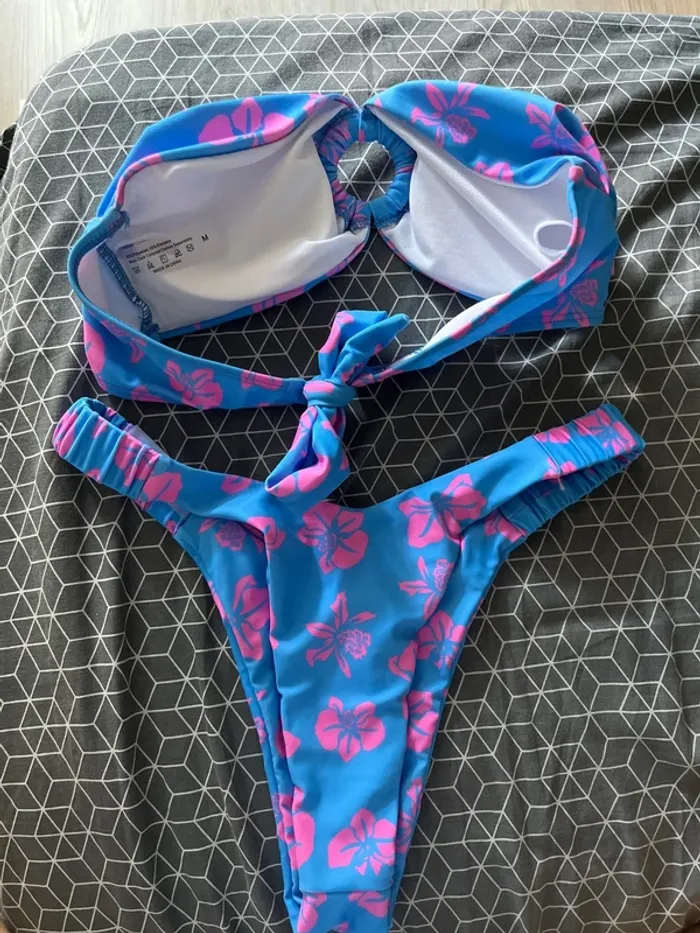 Maillot de bain - photo numéro 2
