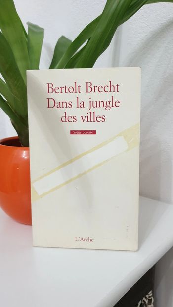 Livre "dans la jungle des villes" Bertolt Brecht